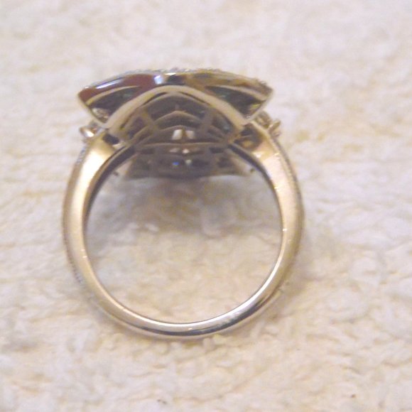 Real Collectibles by Adrienne Green and Clear CZ Ring Size 7 - Picture 2 of 6